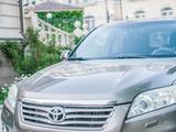 Toyota RAV4 2011 года за 9 500 000 тг. в Караганда – фото 4