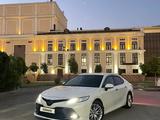 Toyota Camry 2020 года за 14 650 000 тг. в Шымкент