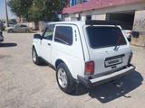 ВАЗ (Lada) Lada 2121 2015 года за 2 800 000 тг. в Шымкент – фото 5