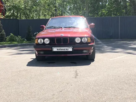 BMW 520 1992 года за 1 550 000 тг. в Караганда – фото 2