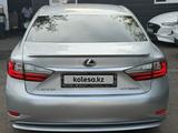 Lexus ES 300h 2016 года за 14 300 000 тг. в Алматы – фото 5