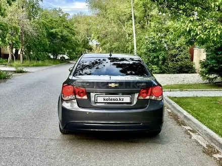 Chevrolet Cruze 2013 года за 4 350 000 тг. в Караганда – фото 23