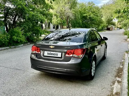 Chevrolet Cruze 2013 года за 4 350 000 тг. в Караганда – фото 27