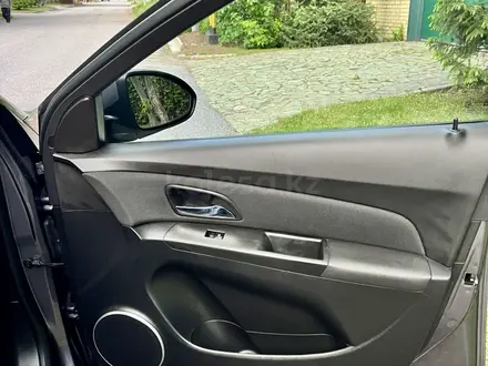 Chevrolet Cruze 2013 года за 4 350 000 тг. в Караганда – фото 57