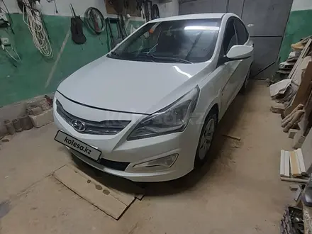 Hyundai Accent 2015 года за 3 900 000 тг. в Жанаозен