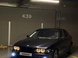 BMW 528 1998 года за 3 450 000 тг. в Алматы