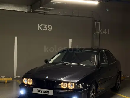 BMW 528 1998 года за 3 450 000 тг. в Алматы