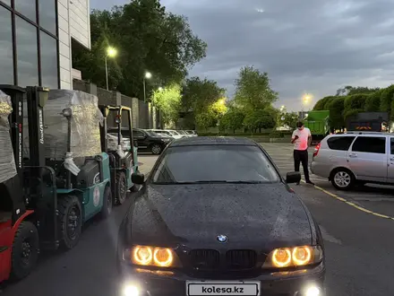 BMW 528 1998 года за 3 450 000 тг. в Алматы – фото 2