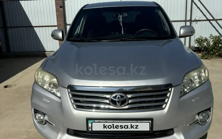 Toyota RAV4 2011 года за 8 200 000 тг. в Атырау