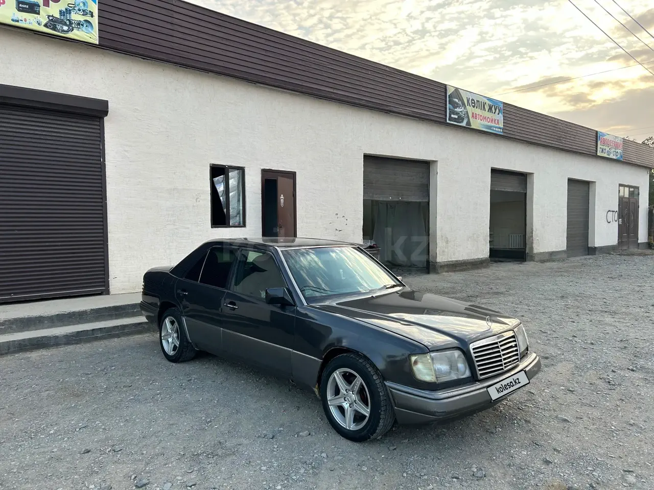 Mercedes-Benz E-Class, 1994