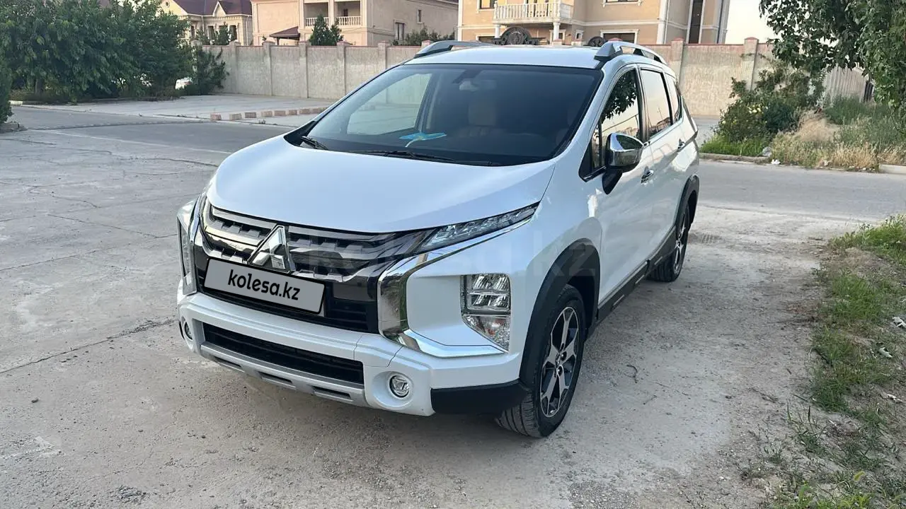 Mitsubishi Xpander Cross, 2022