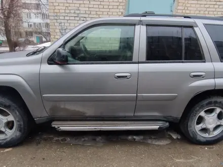 Chevrolet TrailBlazer 2005 года за 2 800 000 тг. в Уральск – фото 8