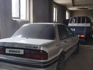 Mitsubishi Galant, 1990