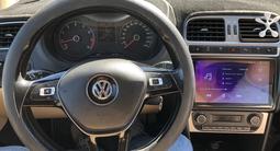 Volkswagen Polo 2015 годаүшін5 700 000 тг. в Атырау – фото 3