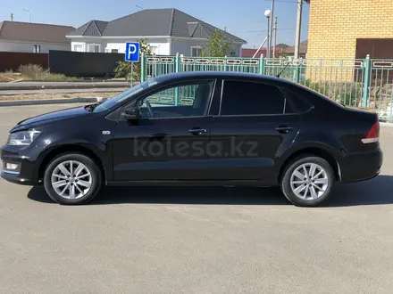 Volkswagen Polo 2015 года за 5 700 000 тг. в Атырау – фото 9