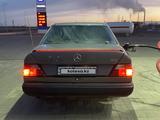 Mercedes-Benz E 200 1988 годаүшін600 000 тг. в Жезказган – фото 5