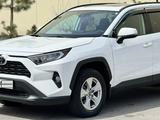 Toyota RAV4 2020 года за 15 500 000 тг. в Алматы – фото 2