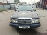 Mercedes-Benz E 260 1992 годаfor1 391 724 тг. в Алматы – фото 2