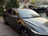 Hyundai Elantra 2024 года за 8 300 000 тг. в Алматы – фото 2