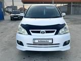 Toyota Ipsum 2003 года за 5 600 000 тг. в Атырау