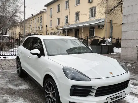 Porsche Cayenne 2019 года за 41 000 000 тг. в Алматы – фото 2
