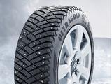 185/60R15 UltraGrip Ice Arctic D-Stud 88T Goodyear за 36 000 тг. в Алматы