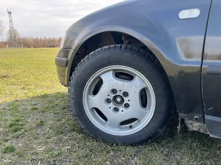 Volkswagen Passat 1999 года за 2 100 000 тг. в Семей – фото 23