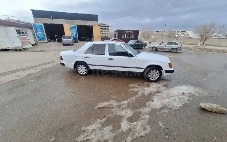 Mercedes-Benz E 230 1989 года за 1 500 000 тг. в Жанатас