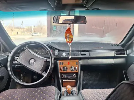 Mercedes-Benz E 230 1989 года за 1 500 000 тг. в Жанатас – фото 8