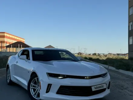 Chevrolet Camaro 2018 года за 15 300 000 тг. в Атырау – фото 2