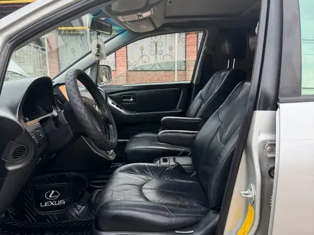 Lexus RX 300 2001 года за 4 900 000 тг. в Алматы – фото 8