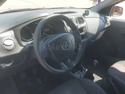 Renault Sandero 2018 года за 2 490 000 тг. в Алматы – фото 5