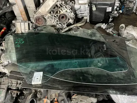 СТЕКЛО ДВЕРИ МЕРСЕДЕС W212 за 25 000 тг. в Алматы