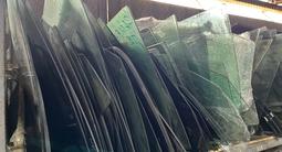СТЕКЛО ДВЕРИ МЕРСЕДЕС W212 за 25 000 тг. в Алматы – фото 2