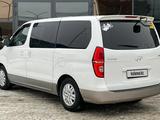 Hyundai H-1 2018 годаүшін13 650 000 тг. в Уральск – фото 4