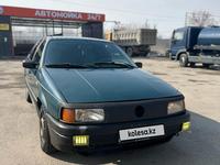 Volkswagen Passat 1989 года за 900 000 тг. в Алматы