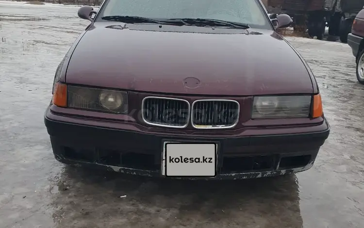 BMW 318 1992 годаүшін1 500 000 тг. в Семей
