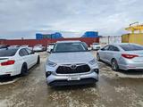 Toyota Highlander 2021 года за 21 000 000 тг. в Астана – фото 2