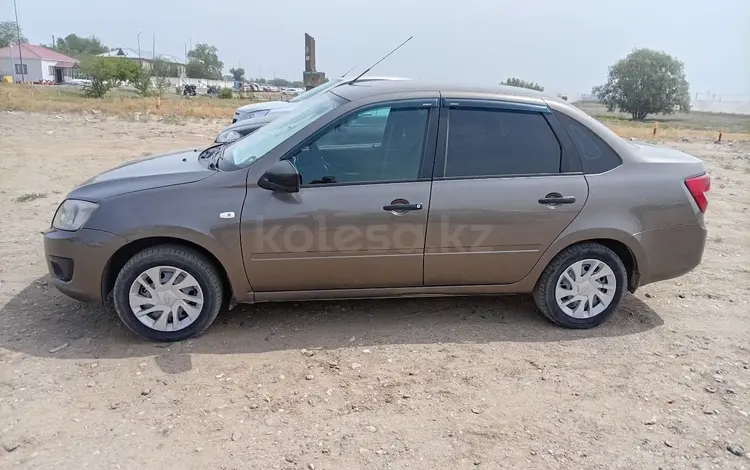 ВАЗ (Lada) Granta 2190 2018 годаүшін3 990 000 тг. в Семей