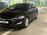 Chevrolet Malibu 2023 года за 10 500 000 тг. в Алматы – фото 2