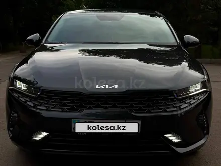 Kia K5 2023 года за 13 900 000 тг. в Алматы – фото 20