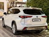 Toyota Highlander 2022 годаүшін28 500 000 тг. в Шымкент – фото 4