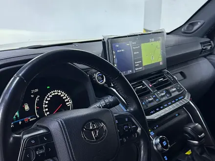 Toyota Land Cruiser 2022 года за 51 000 000 тг. в Шымкент – фото 9