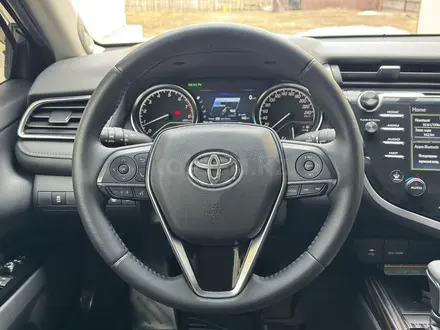 Toyota Camry 2019 года за 13 800 000 тг. в Костанай – фото 12