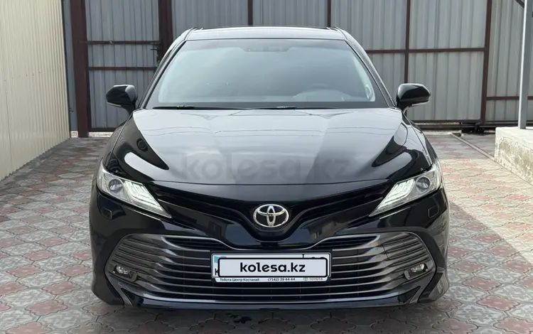 Toyota Camry 2019 года за 13 800 000 тг. в Костанай