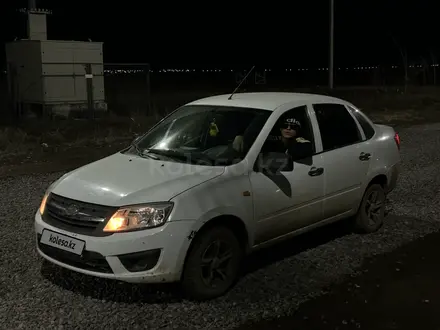 ВАЗ (Lada) Granta 2190 2014 года за 2 300 000 тг. в Актобе – фото 2
