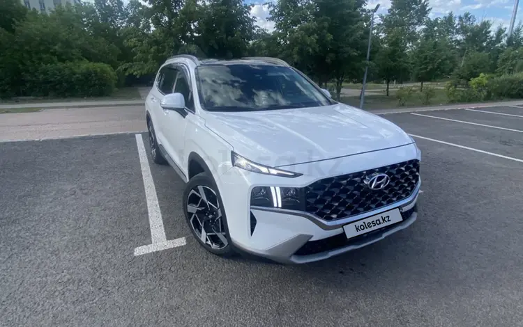 Hyundai Santa Fe 2022 года за 14 300 000 тг. в Караганда