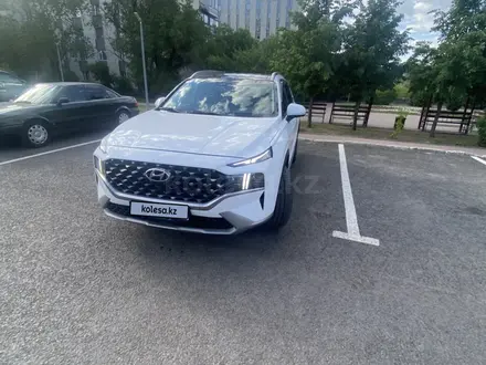 Hyundai Santa Fe 2022 года за 14 300 000 тг. в Караганда – фото 3