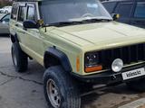 Jeep Cherokee 1993 года за 4 300 000 тг. в Актау – фото 4