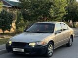 Toyota Camry 1997 годаүшін2 100 000 тг. в Шымкент – фото 2